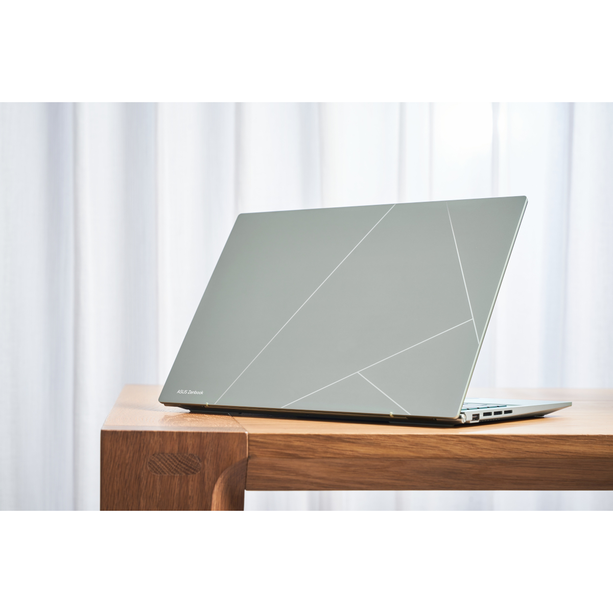 Bild von ASUS Zenbook 14 OLED UX3402VA-KM706W - 14
