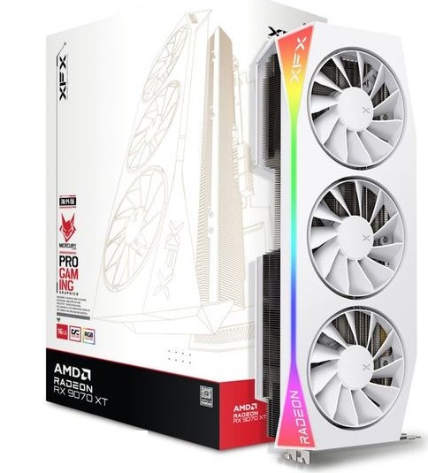 Bild von XFX Radeon RX 9070XT MERCURY Gaming RGB 16GB OC White B-Ware