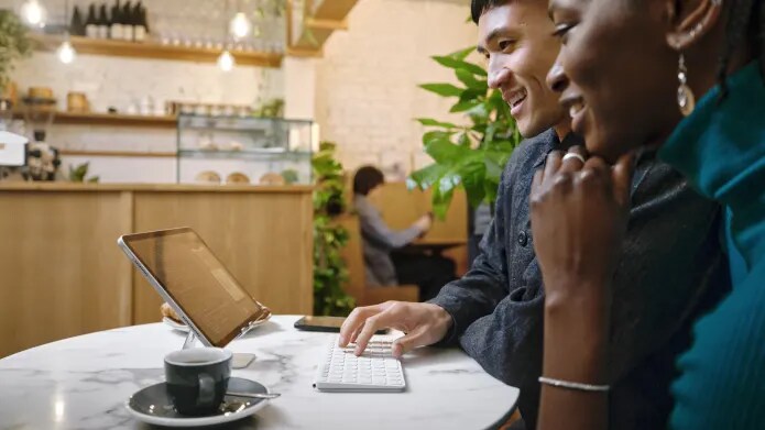 LOGITECH Keys-To-Go 2 für iPad, iPhone, Mac und Apple TV _5