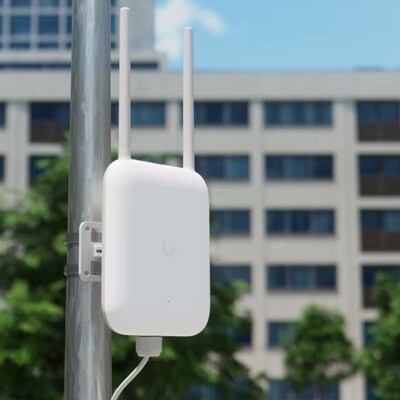 Ubiquiti U7 Pro Outdoor WiFi 7 Access Point_2