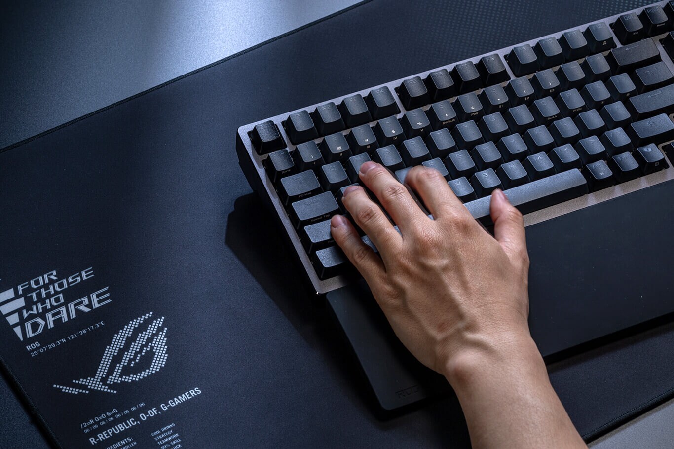 ASUS ROG Strix Azoth 96 HE White Gaming Tastatur_12